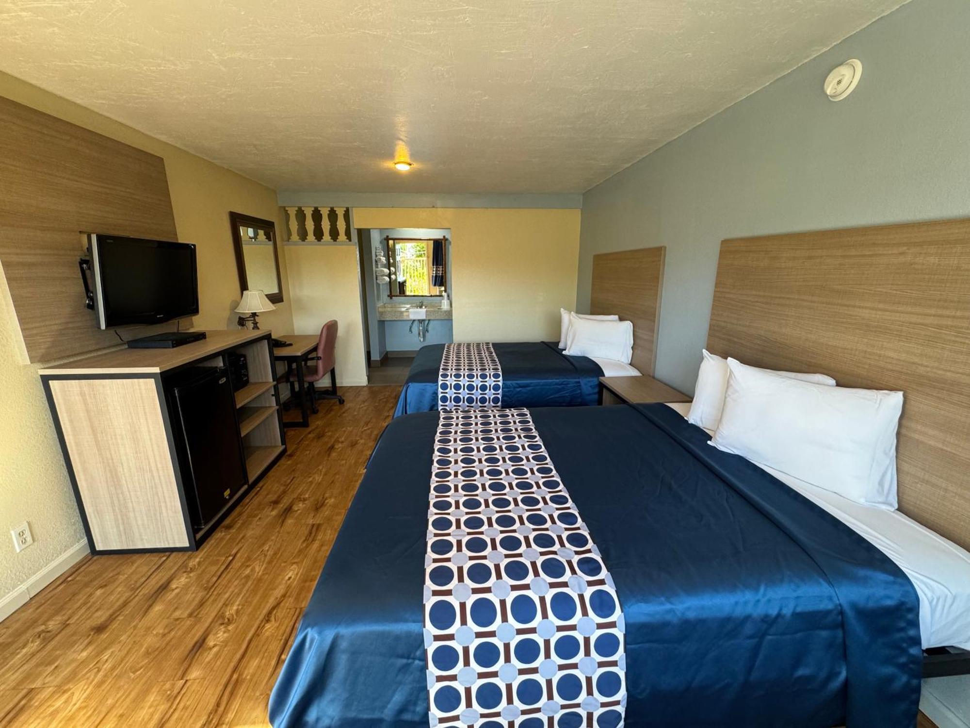 Discovery Inn Modesto Dış mekan fotoğraf